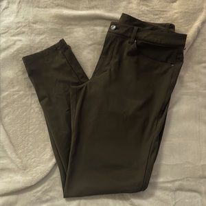 Lululemon mens ABC pant slim “Warpstreme” (lightly used)